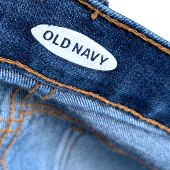 Old Navy Women's Denim Shorts Size 10 Rolled Cuff - Picture 2 of 7